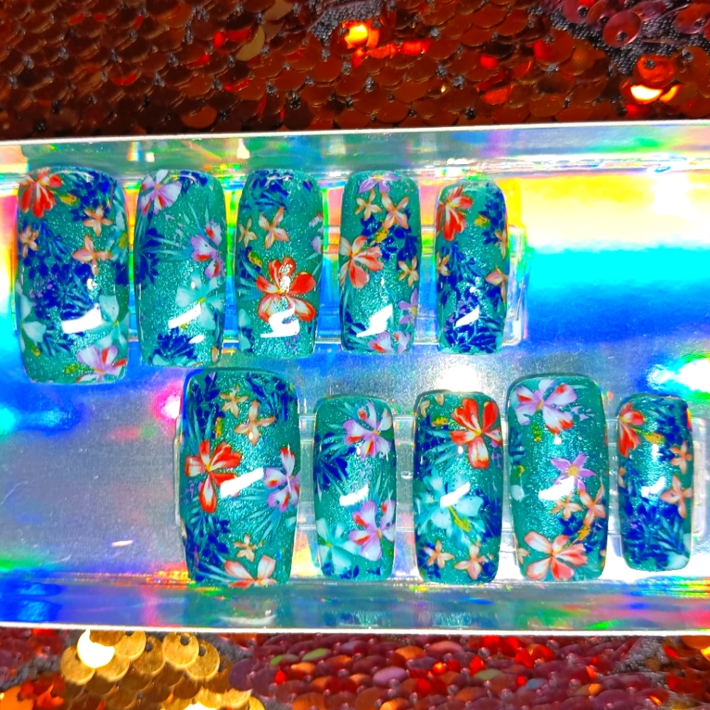 Hand Made press on nails